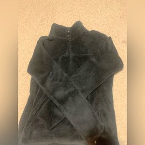 Black Eddie Bauer fleece quarter button up